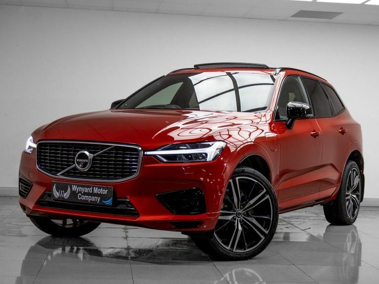 Compare Volvo XC60 2.0H T8 Twin Engine Recharge 11.6Kwh R-design Pro SY70USD 