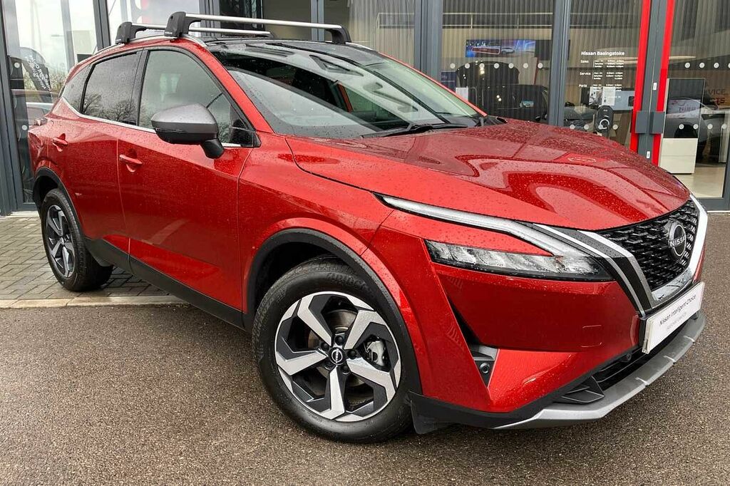 Compare Nissan Qashqai 1.3 Dig-t 158Ps N-connecta RV73YMG Red