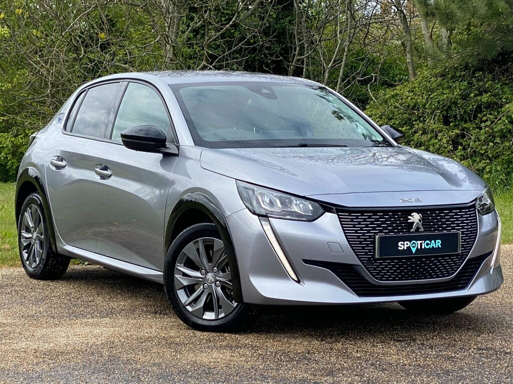 Compare Peugeot e-208 50Kwh Allure Premium 7Kw Charger GY72NYG Grey