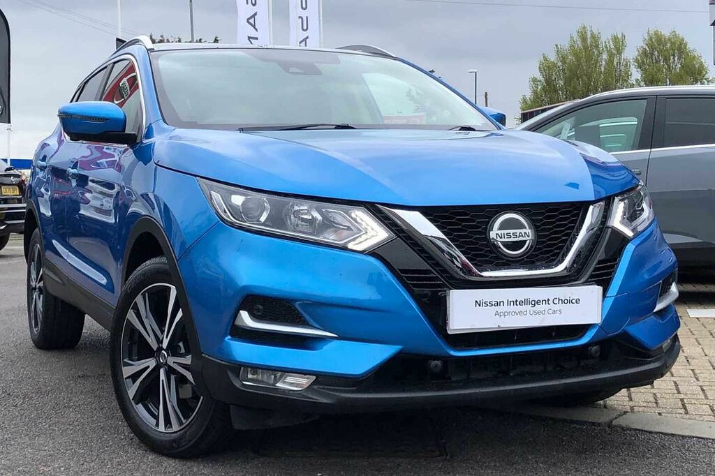 Compare Nissan Qashqai 1.3 Dig-t 160Ps N-connecta BJ21UOE Blue