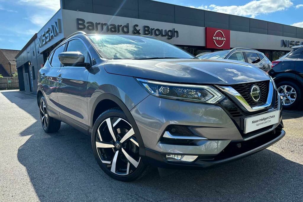 Compare Nissan Qashqai 1.3 Dig-t 160Ps N-motion NU21ZWX Grey