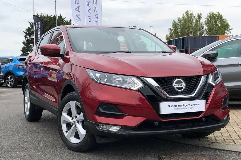 Compare Nissan Qashqai 1.3 Dig-t 160 157 Acenta Premium Dct WK21NBO Red
