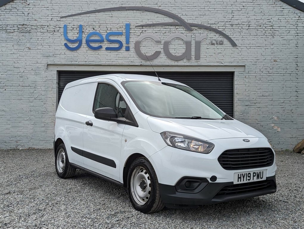 Compare Ford Transit Courier 1.5 Tdci L1 Euro 6 HY19PWU White