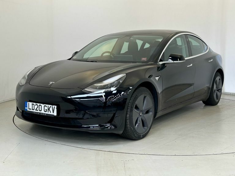 Compare Tesla Model 3 Standard Plus LD20GKV Black