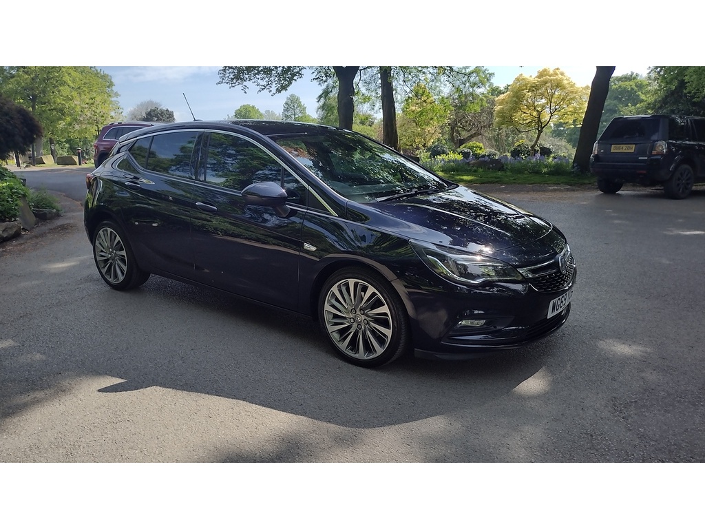 Compare Vauxhall Astra Griffin Cdti Ss WG69YCC Blue
