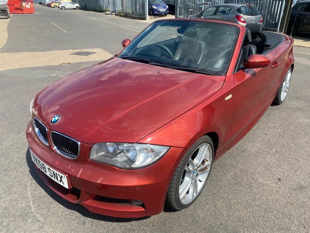 Compare BMW 1 Series Convertible 2.0 120D M Sport Euro 4 200858 YK58SNX Red